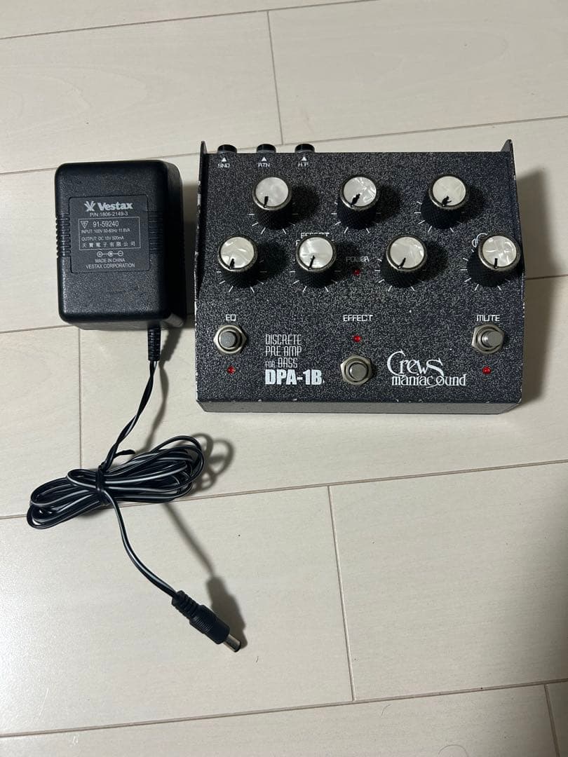 Crews Maniac Sound DPA-1B ベース用プリアンプ CREWS MANIAC SOUND DPA-1B クルーズさん定番のベース用DI/プリアンプ
