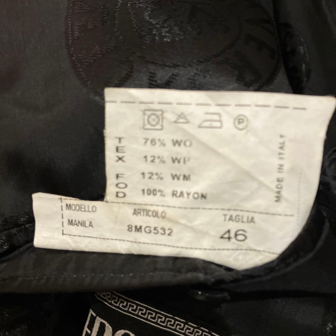 ヴェルサーチェダブルブレスト チェスターコート 黒《M》