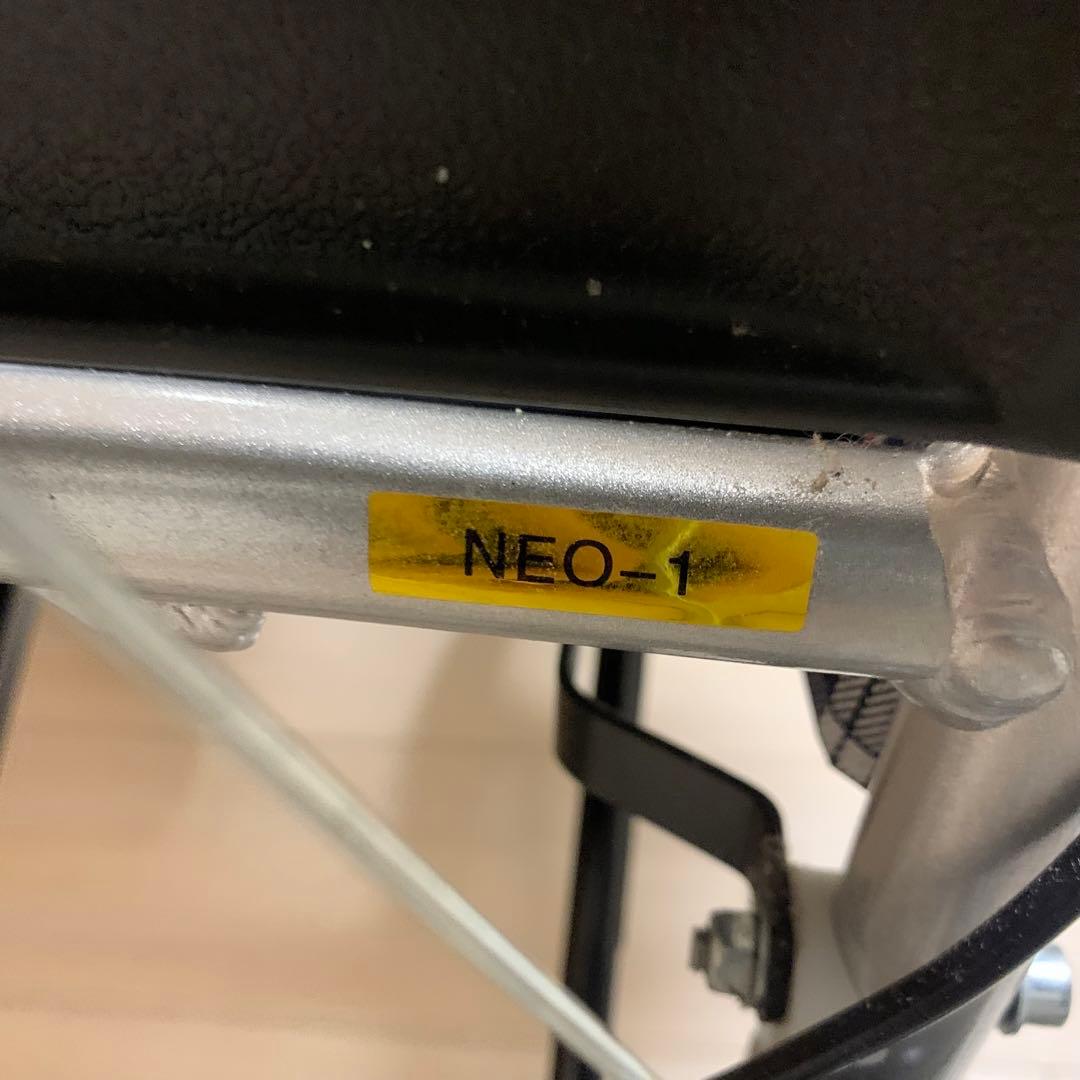 日進医療器 NISSIN NEO-1 自走式車椅子 ノーパンク 工具付き