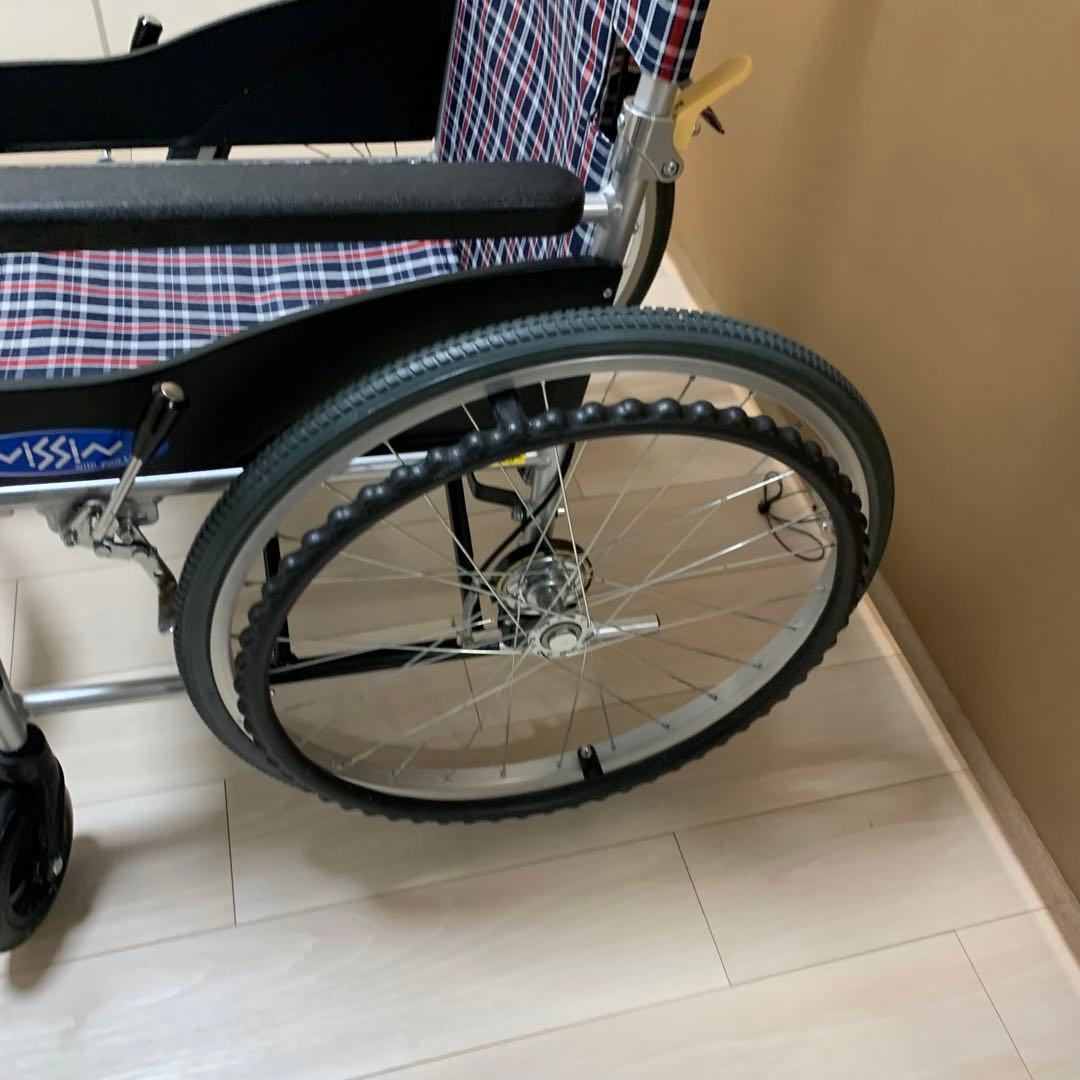 日進医療器 NISSIN NEO-1 自走式車椅子 ノーパンク 工具付き