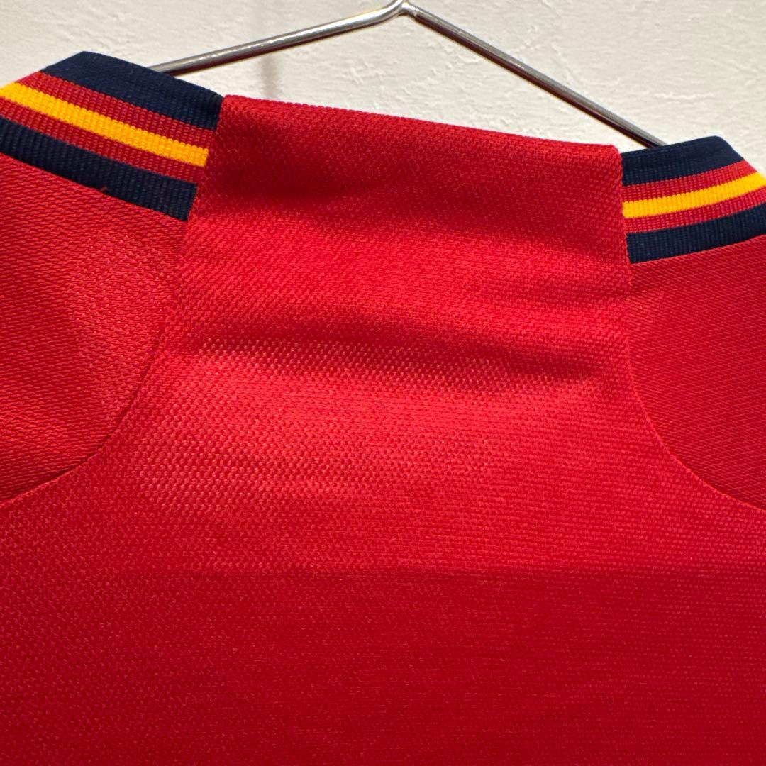 サッカー　スペイン代表　ユニフォーム　長袖