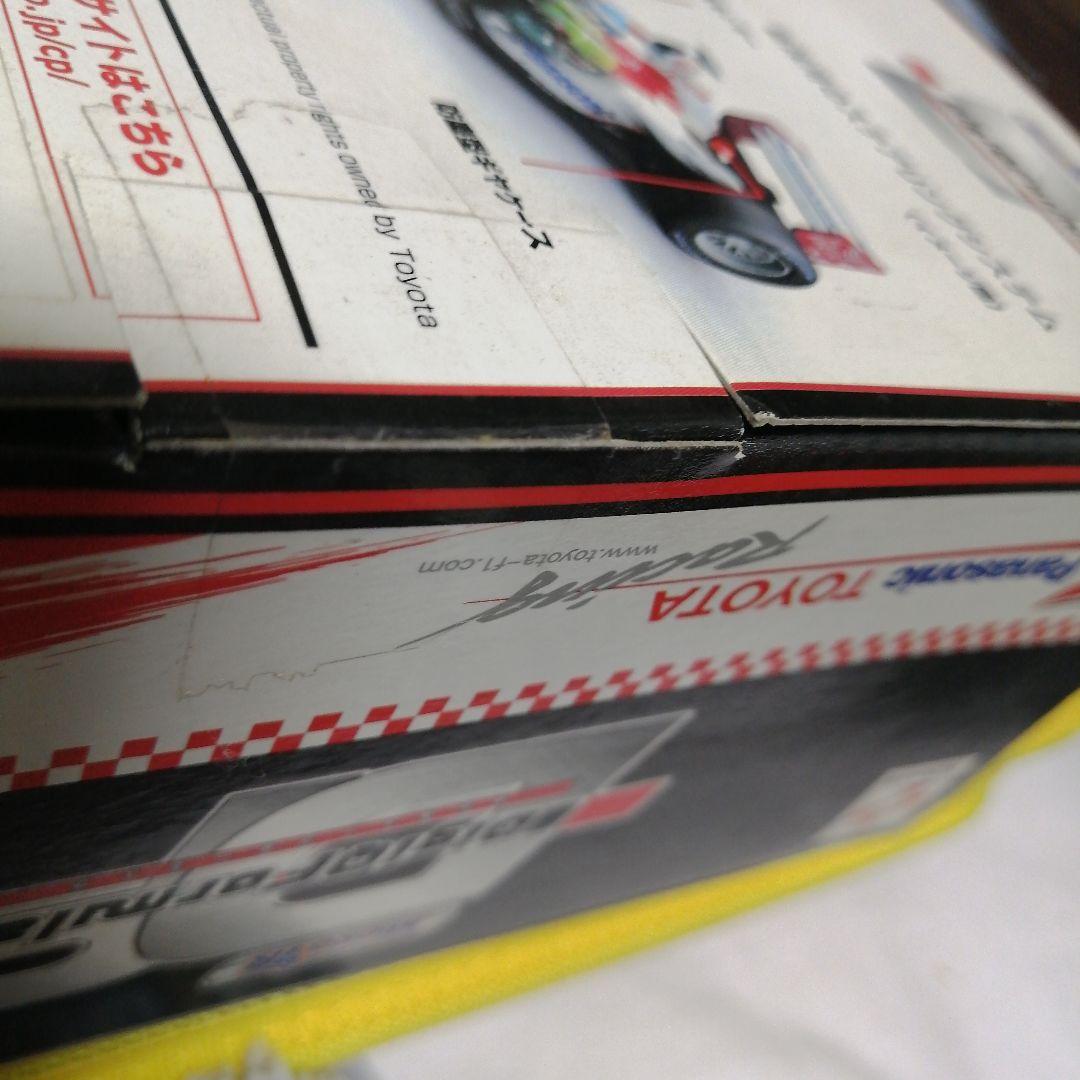 2002トヨタTF102ラジコン