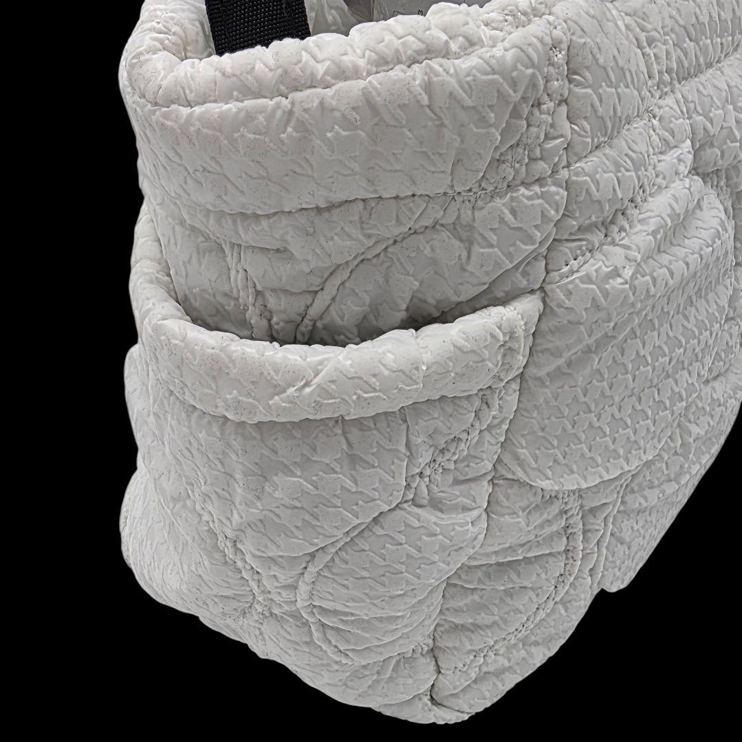 ☆専用出品マスターバニーエディションキルトカートバッグ ブラックとホワイト2点