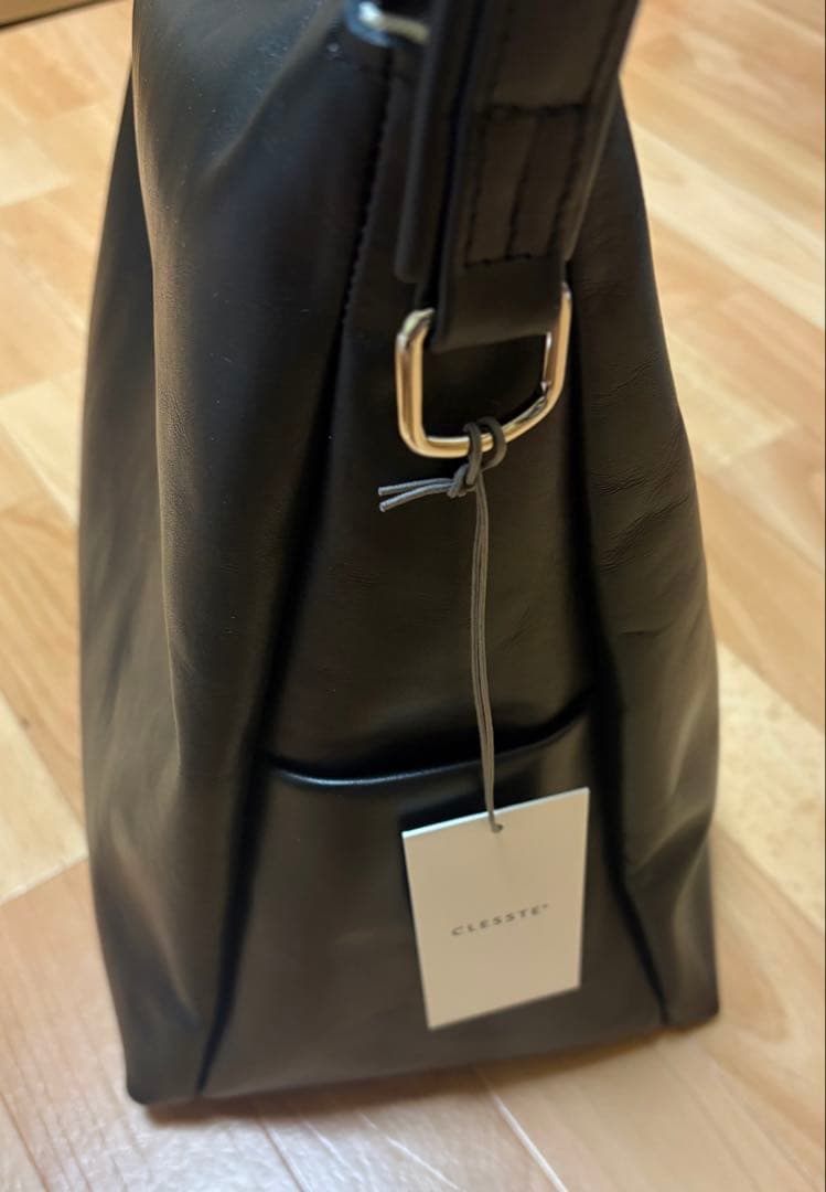 バッグ Clesste LEATHER NOMAD BAG