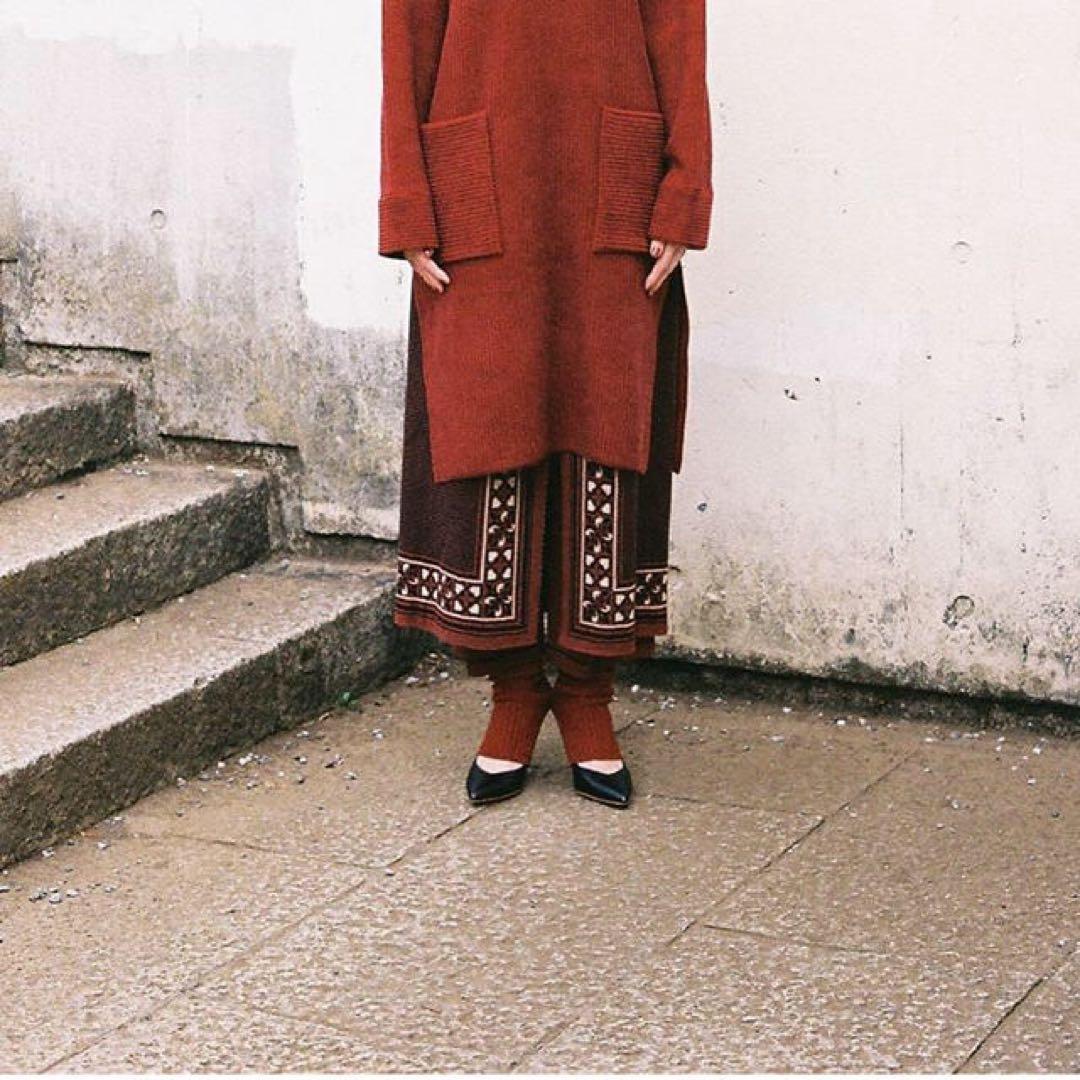 美品✨TAN 即完売品 タン タイルジャガード パンツ ニット