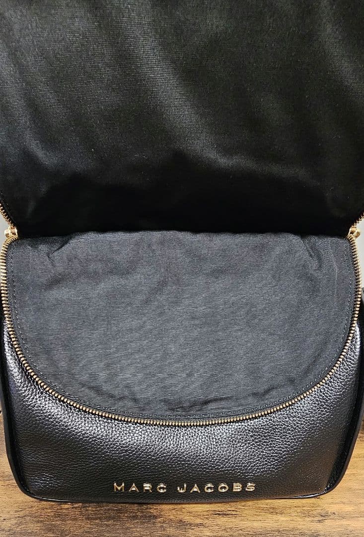 【riku.riru.ruru】MARC JACOBS レザー ショルダー