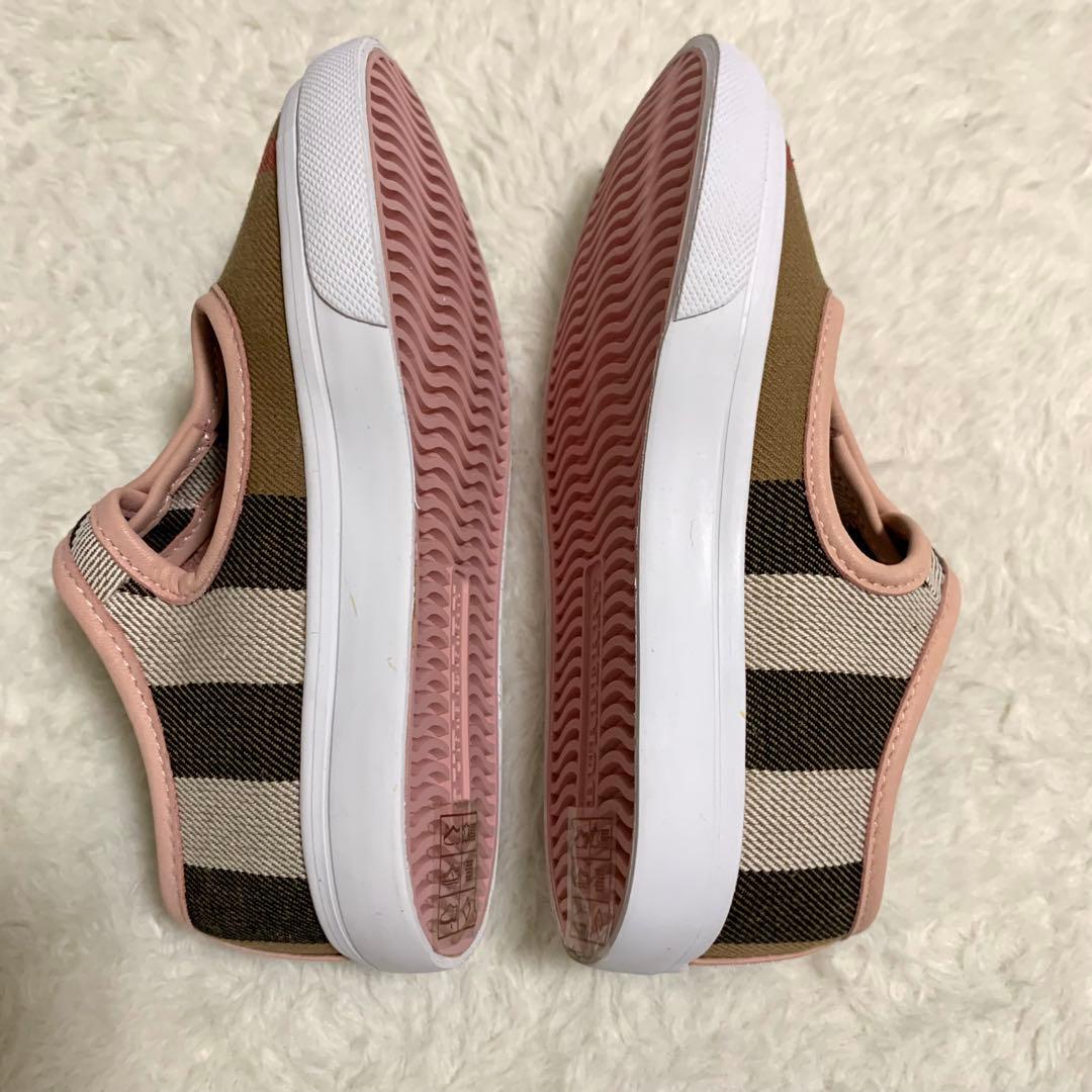 バーバリーチルドレン スニーカー ノバチェック 16cm タグ&箱付き未使用品