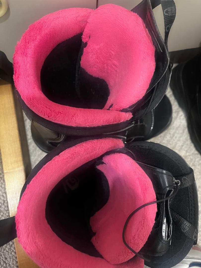 Salomon スノーボードブーツ 女性用 ブラック/ピンク