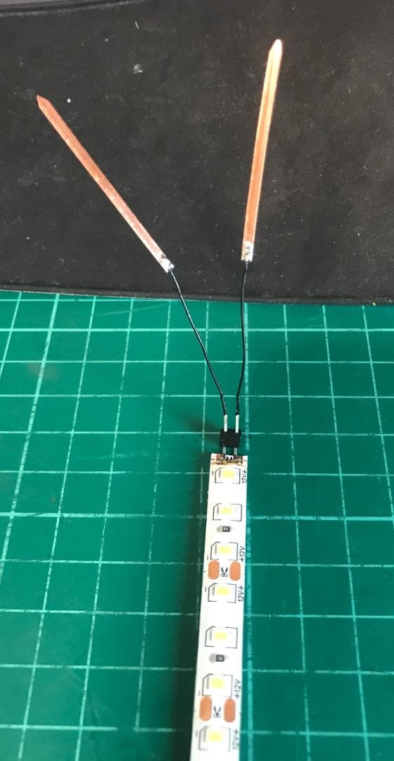 村中伸子高密度12.5cm「白色」銅板4cm＋リード線付き室内灯12V