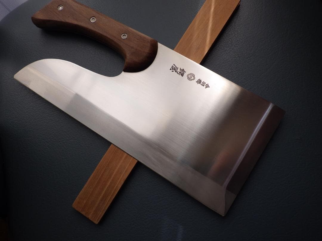 カッパ橋☆鍔屋INOX鋼・麵切蕎麦切り包丁☆鞘付属☆