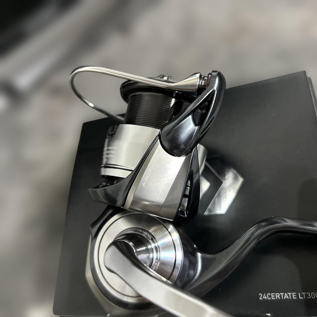 kmダイワ 24セルテート LT3000-XH