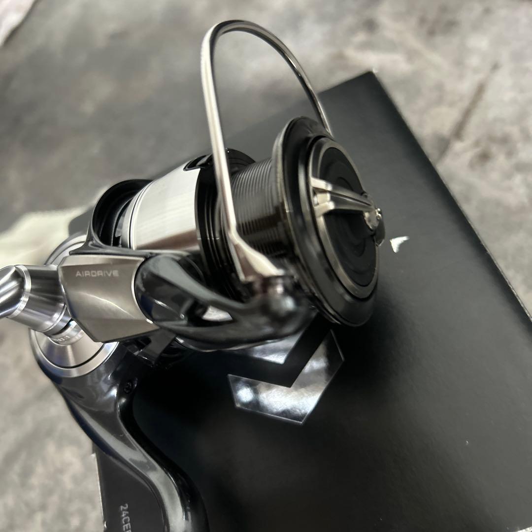 kmダイワ 24セルテート LT3000-XH