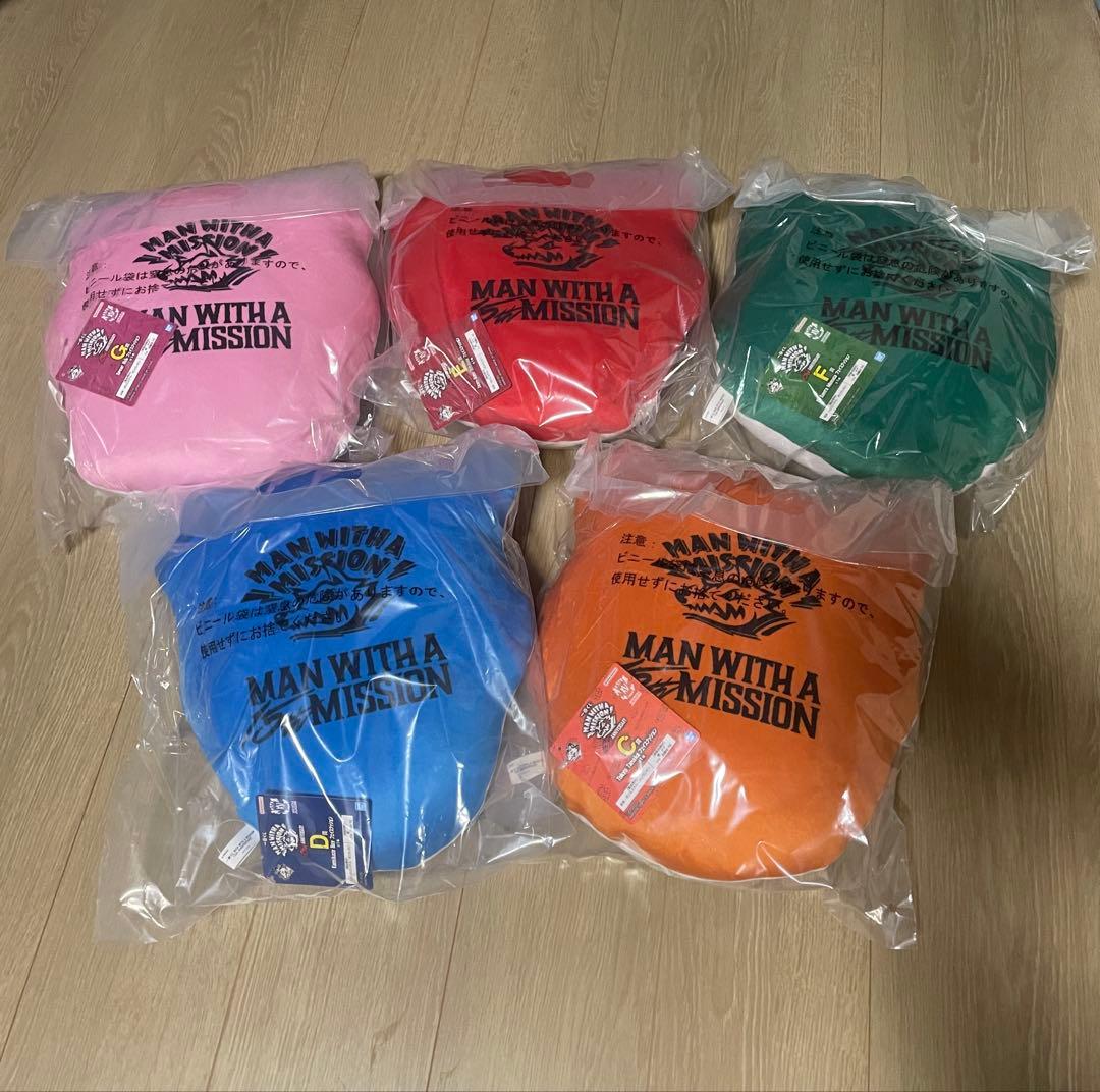 MAN WITH A MISSION フェイスクッションコンプセット