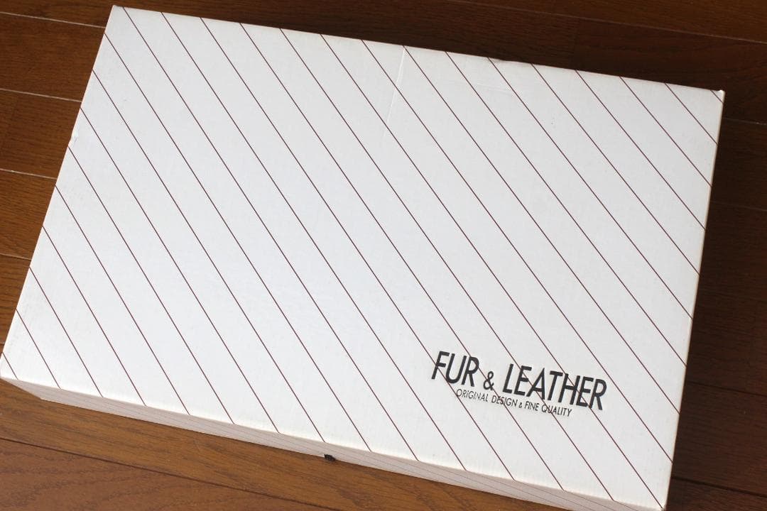 箱付き【新品同様】サガフォックス SAGA FOX ショール マフラー 毛皮