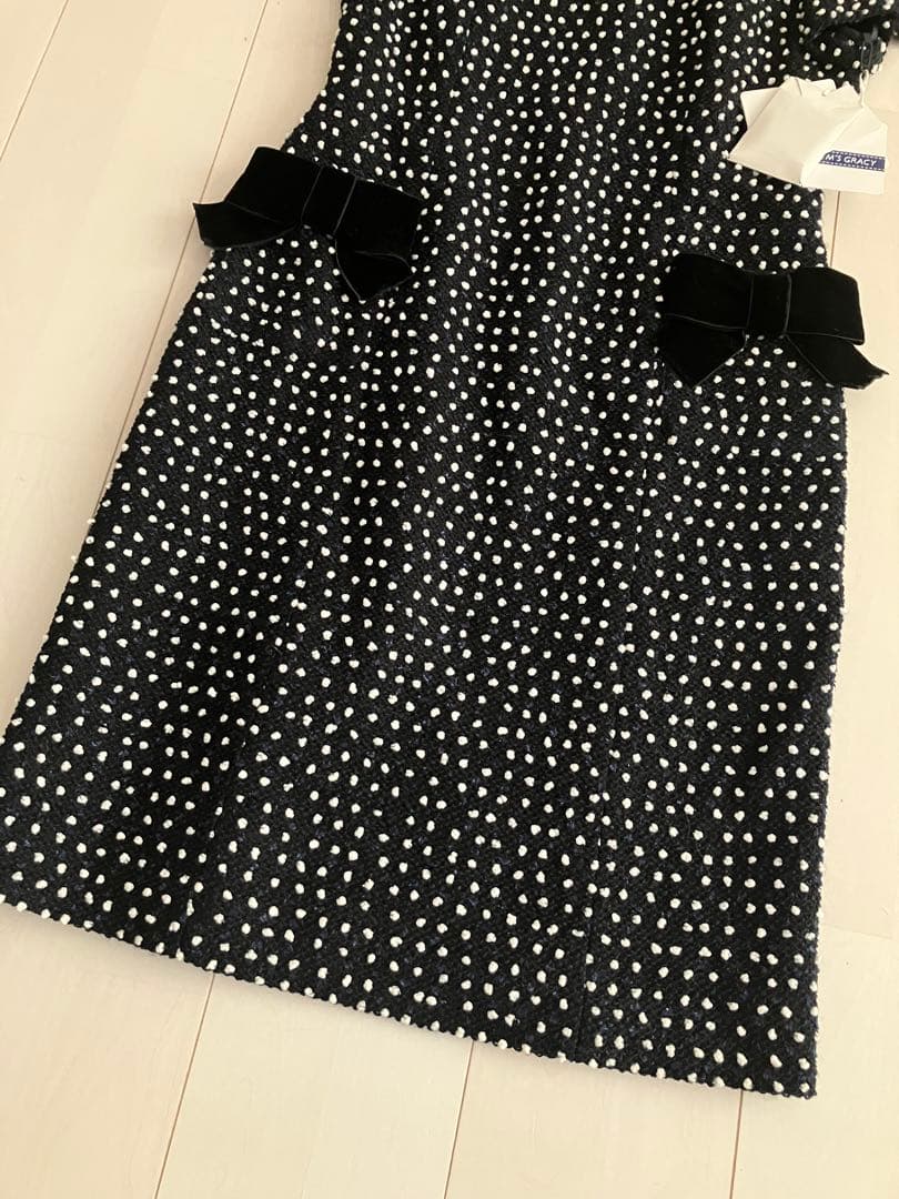 未使用 エムズグレイシー 40 立体ドット ポンポン ツイードワンピース 白黒