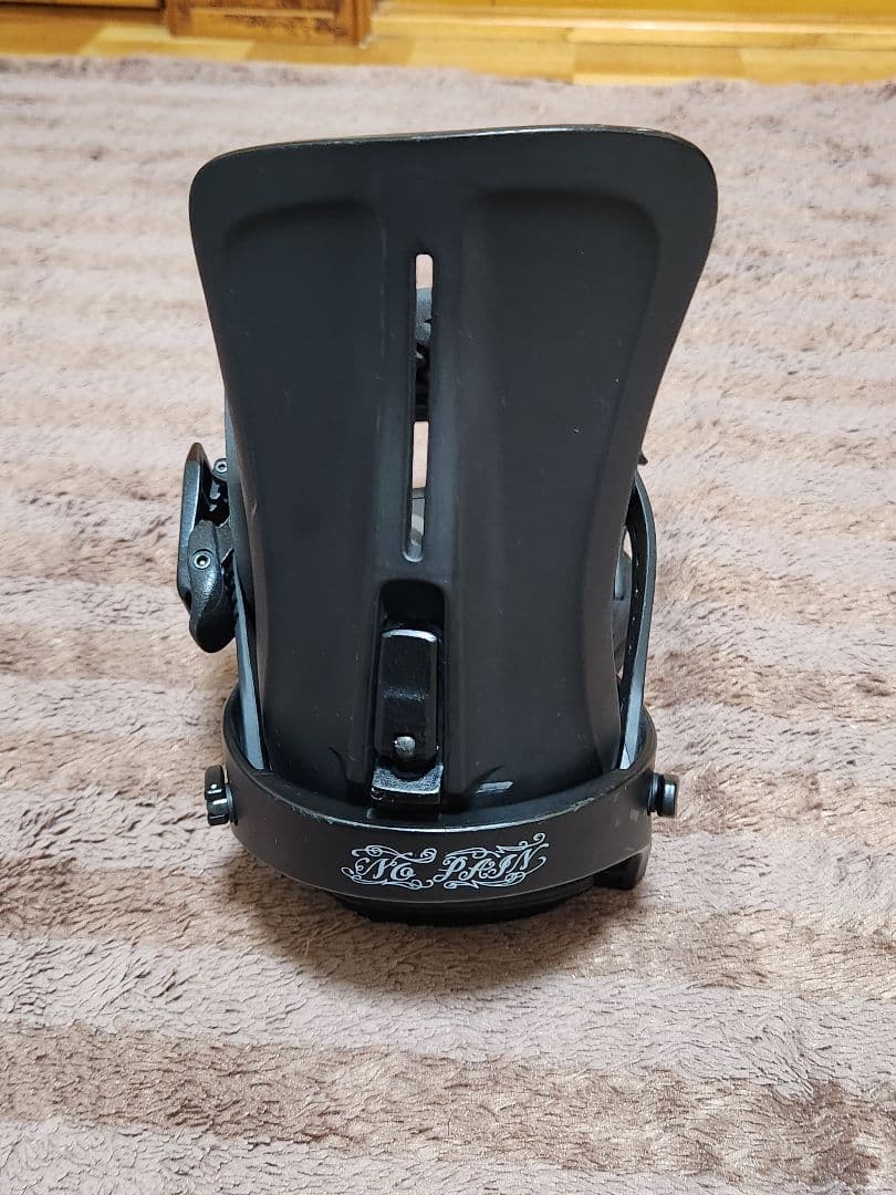 FLUX XF Mサイズ スノーボード ビンディング