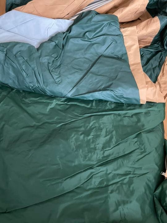 コールマン、テント、スタンダード・ドームⅣです。