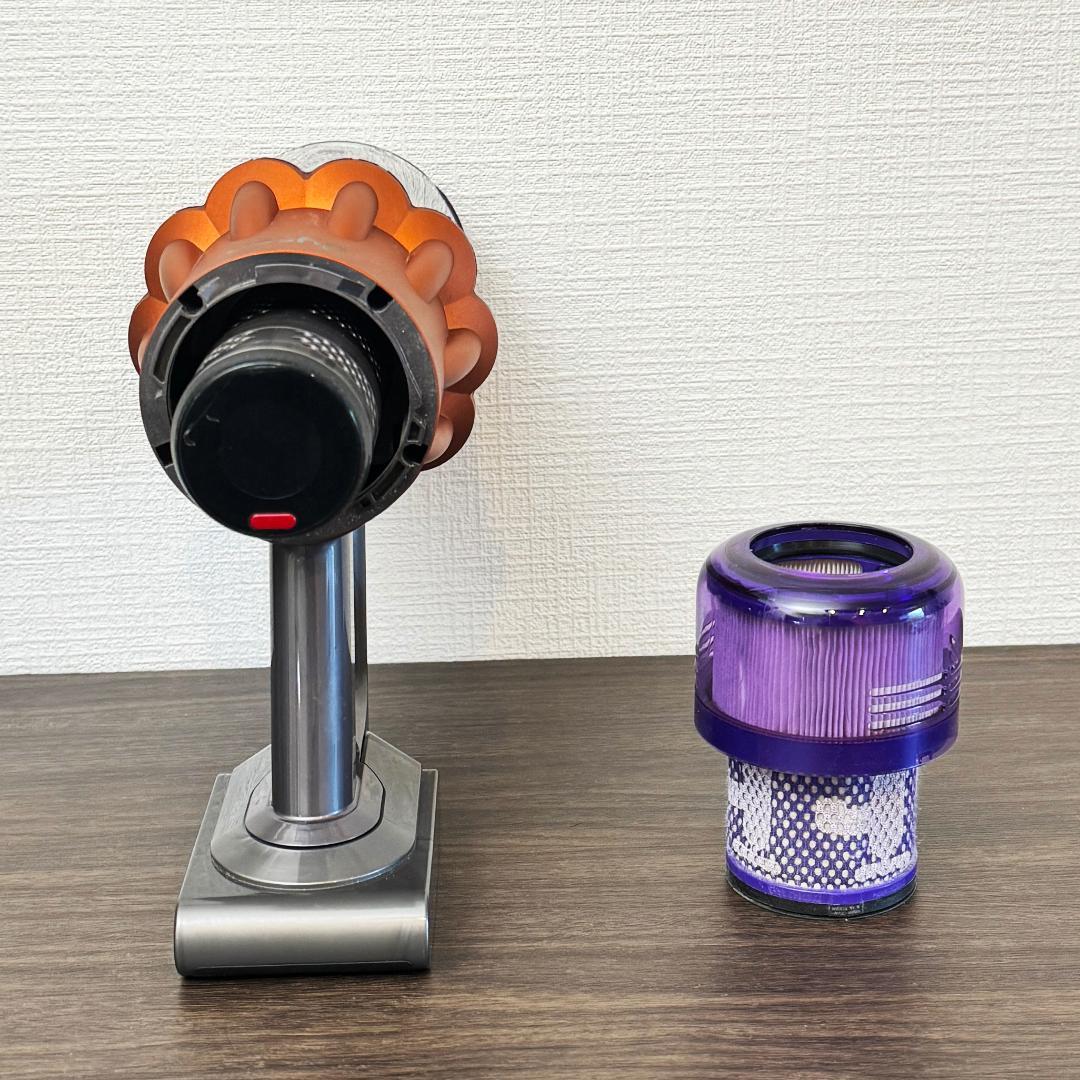 美品　使用少 ダイソン Digital slim SV18　デジタルスリム