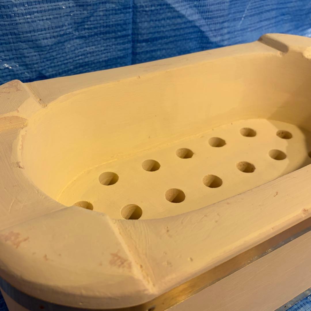 【未使用品】丸和工業製 天然切り出し大判七輪 角形 網2枚付き