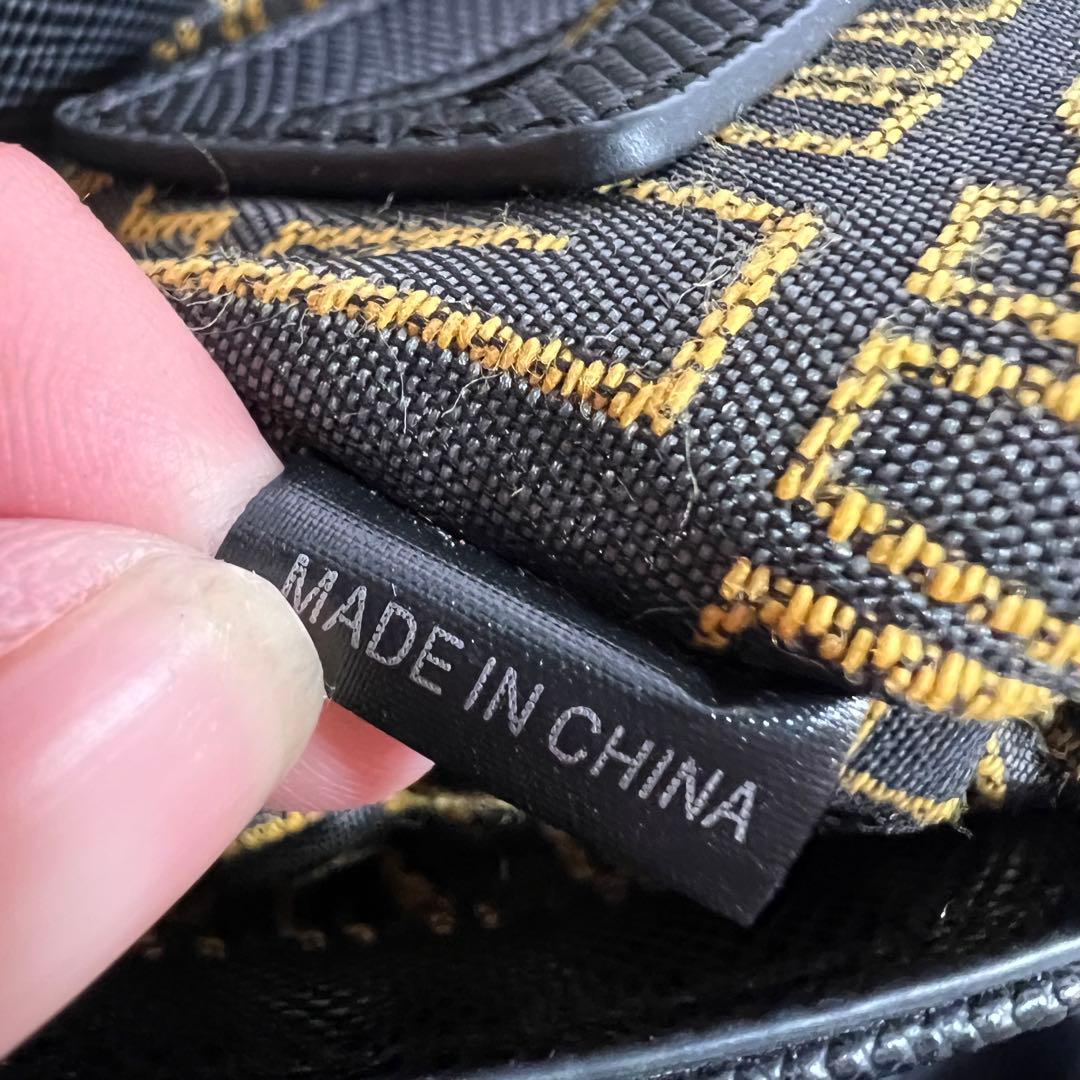 ヴィヴィアンウエストウッド アングロマニア チェーン ショルダーバッグ 黒