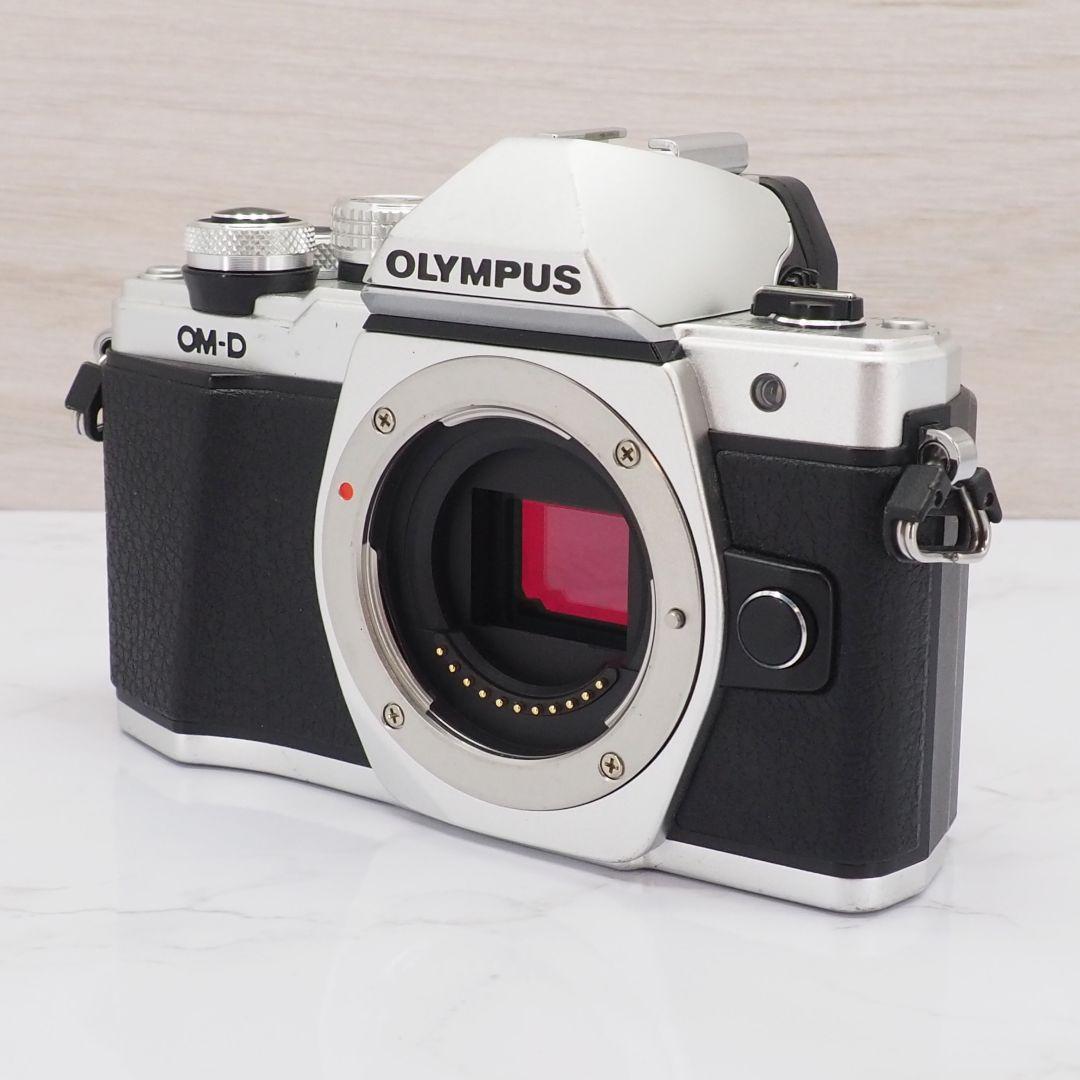 OLYMPUS OM-D E-M10 Mark II ダブルレンズ スマホ転送