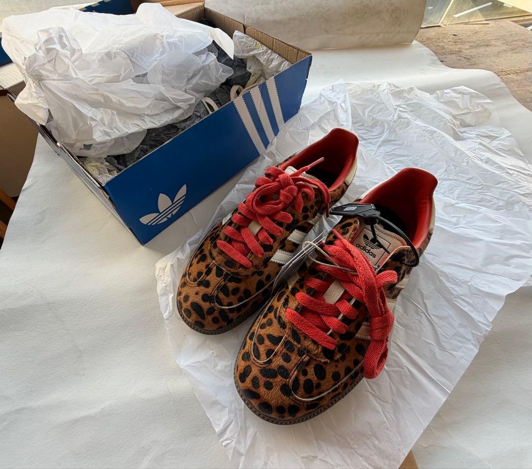 ま*こ様 adidas レオパード柄 スニーカー