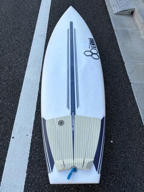 美品】ネックベアード2 スパインテック 5'7 futureフィン5フィン