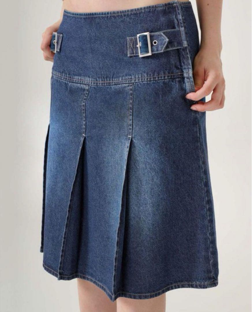 超 安いファッション - 完売品！Sサイズ！デニム プリーツスカート