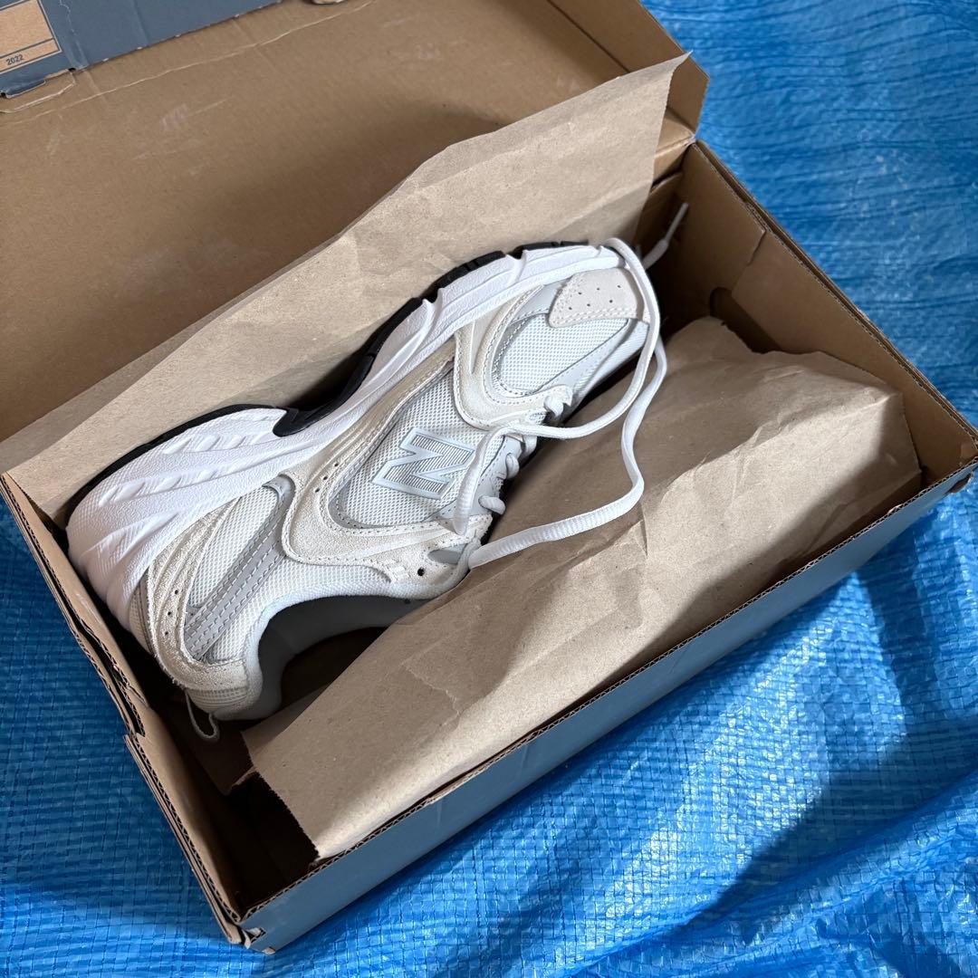 新品⬜︎new balance⬜︎MR530CE⬜︎スニーカー⬜︎ホワイト⬜︎白⬜︎23cm