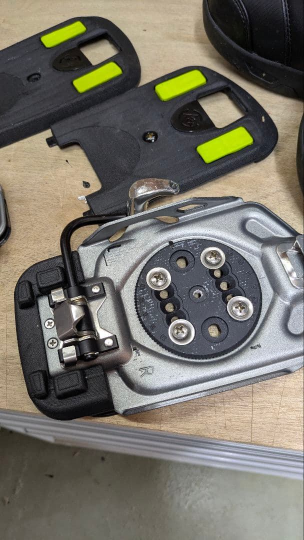 K2クリッカーブーツとビンディングのセット