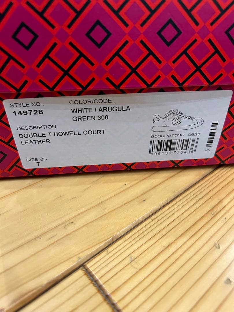 新春価格！トリーバーチ ダブルTハウエルコート スニーカー 24センチ