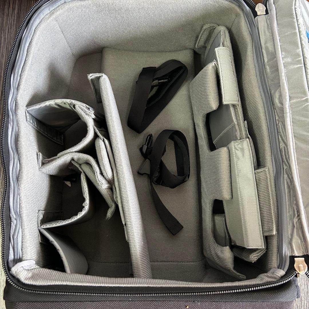 バッグ thinkTANK Photo Airport Roller Derby