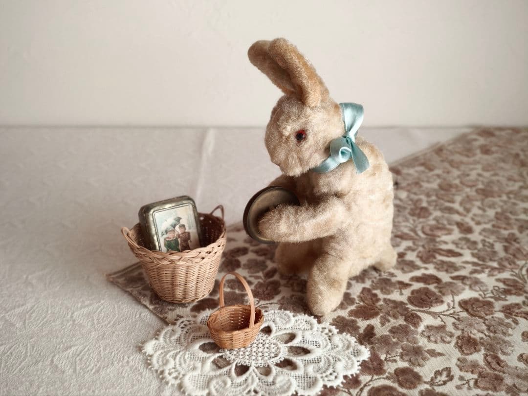 【キラキラさま】vintage ❀ ゼンマイ仕掛けの シンバル うさちゃん