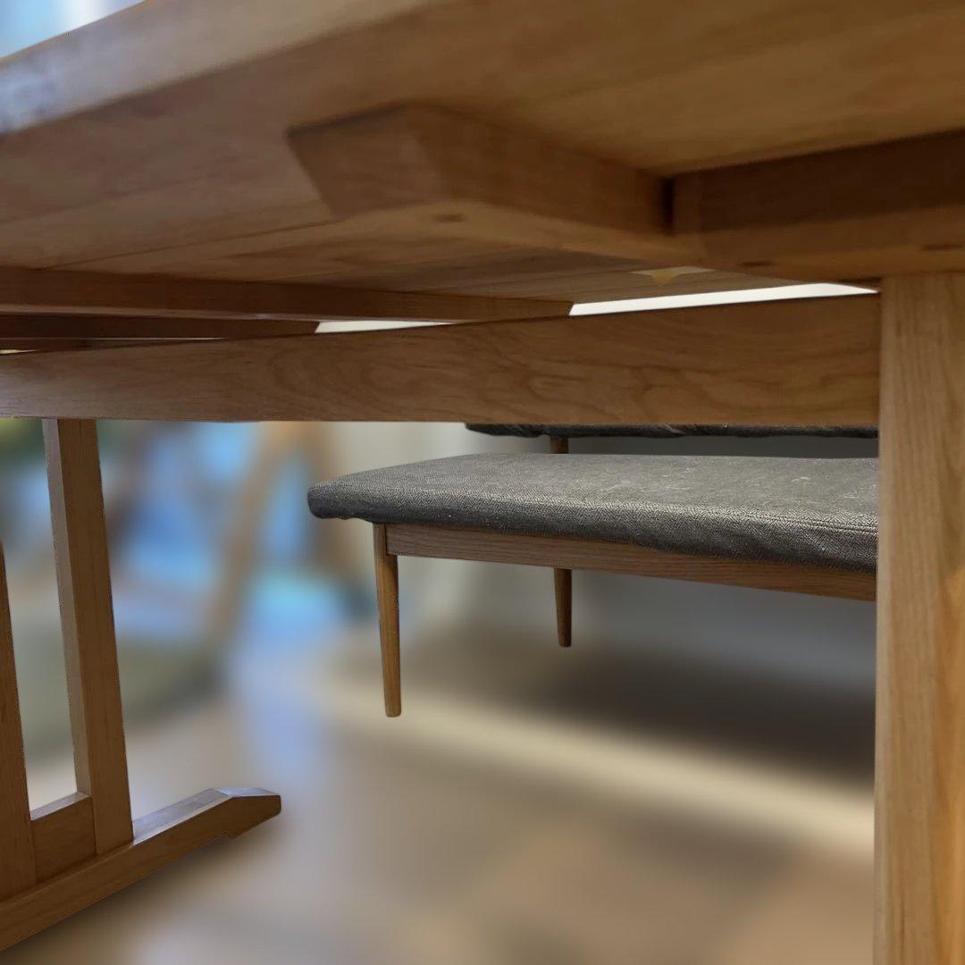 M*t様 送料込みモモナチュラルVIBOダイニングテーブル