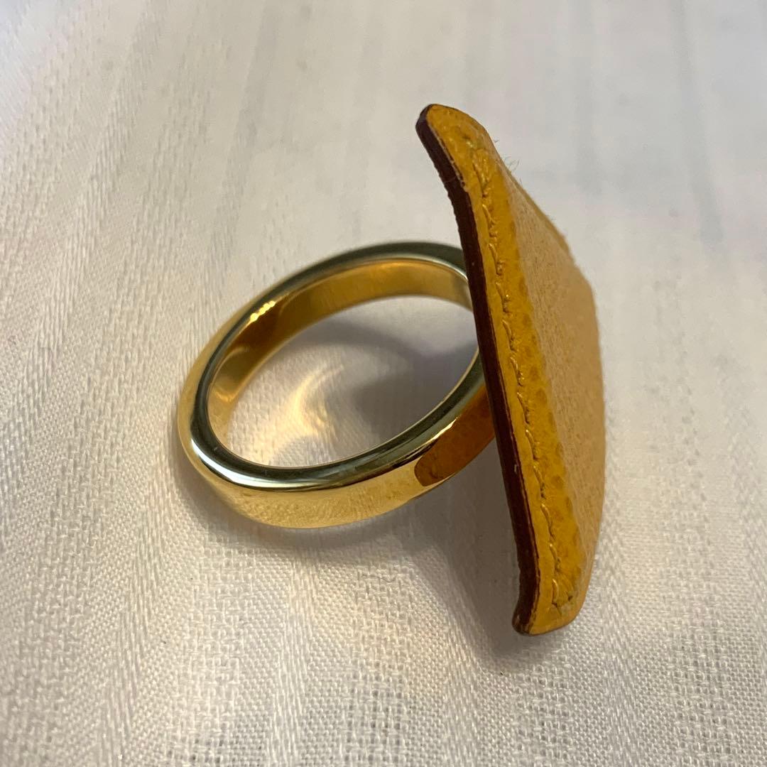 希少　エルメス　トライアングル　レザー　スカーフリング　イエロー　ゴールドメッキ