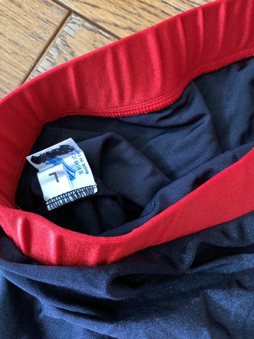 OSAKA EVESSAチアダンス　ウェア ポンポン　bt’s