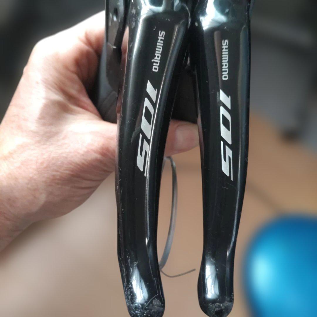 【値下げ】SHIMANO STIレバー　105 ST-R7020 油圧ブレーキ