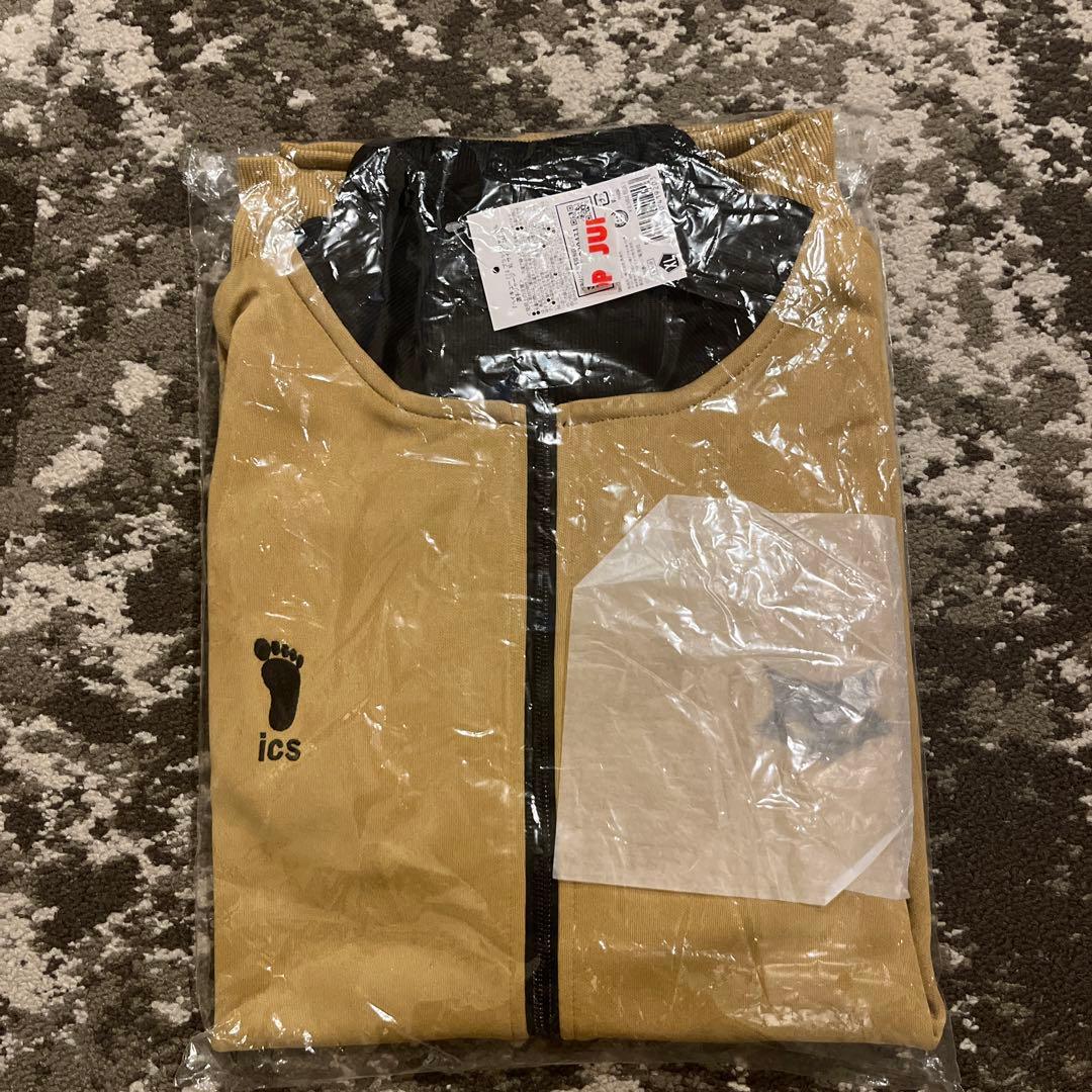 ホロライブ 東京駅 ハコス・ベールズ アクスタ カード アクリルバッジ