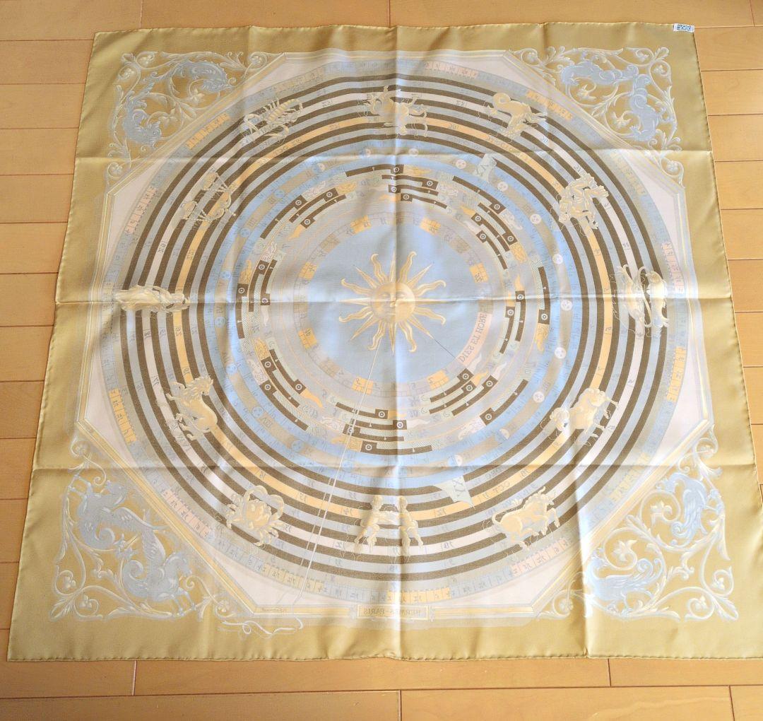 HERMÈS 天文図デザイン シルクスカーフ