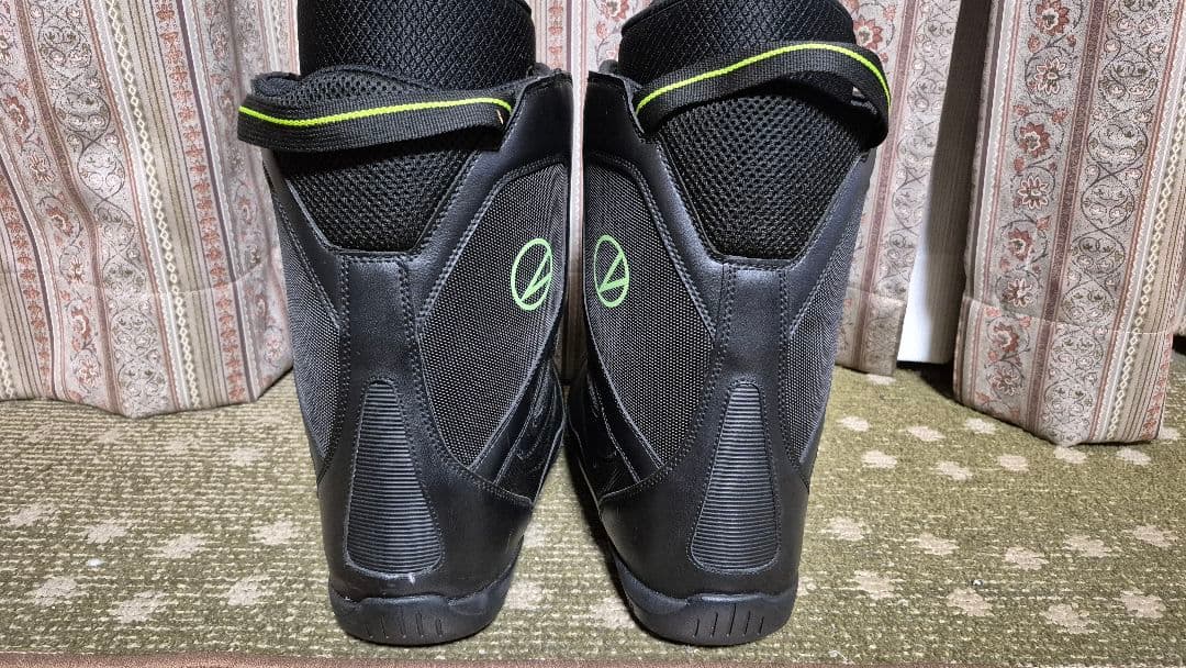 LASTARTS スノーボードブーツ LS814 BOA