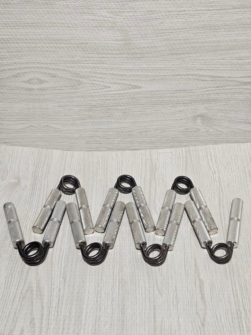 COCグリッパー7個セット+マイルキー、クランプ