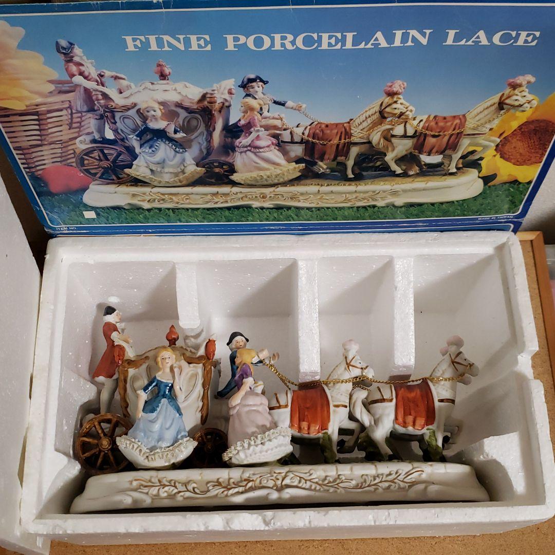 陶器 馬車 置物 アンティーク 貴婦人 馬車と貴婦人 - メルカリ