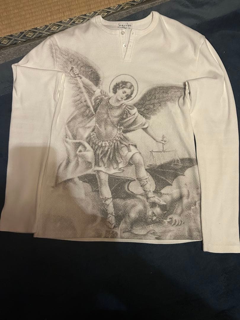 A*x様 VALLAD サーマル　io kohjiya tete着用