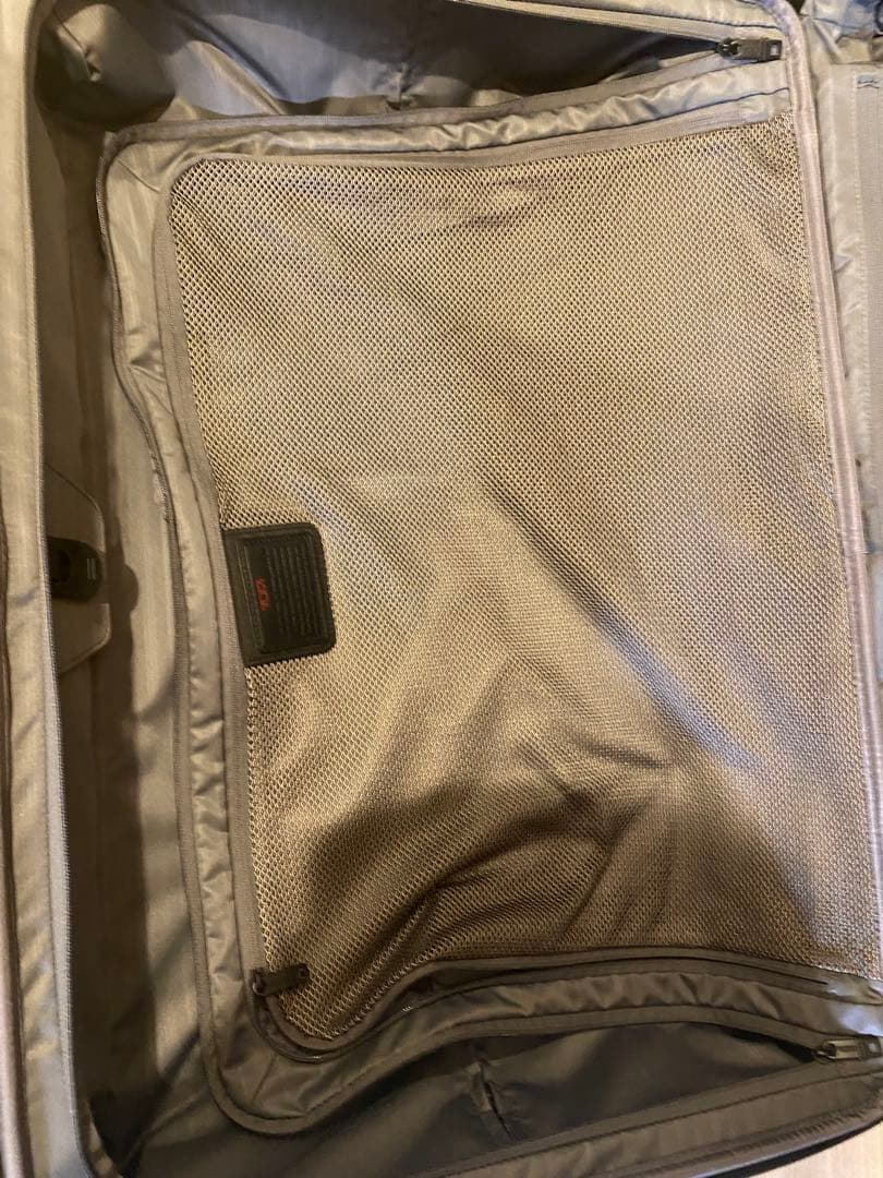 (値下げ)TUMI 旅行用キャリーバッグ 100L以上 大容量