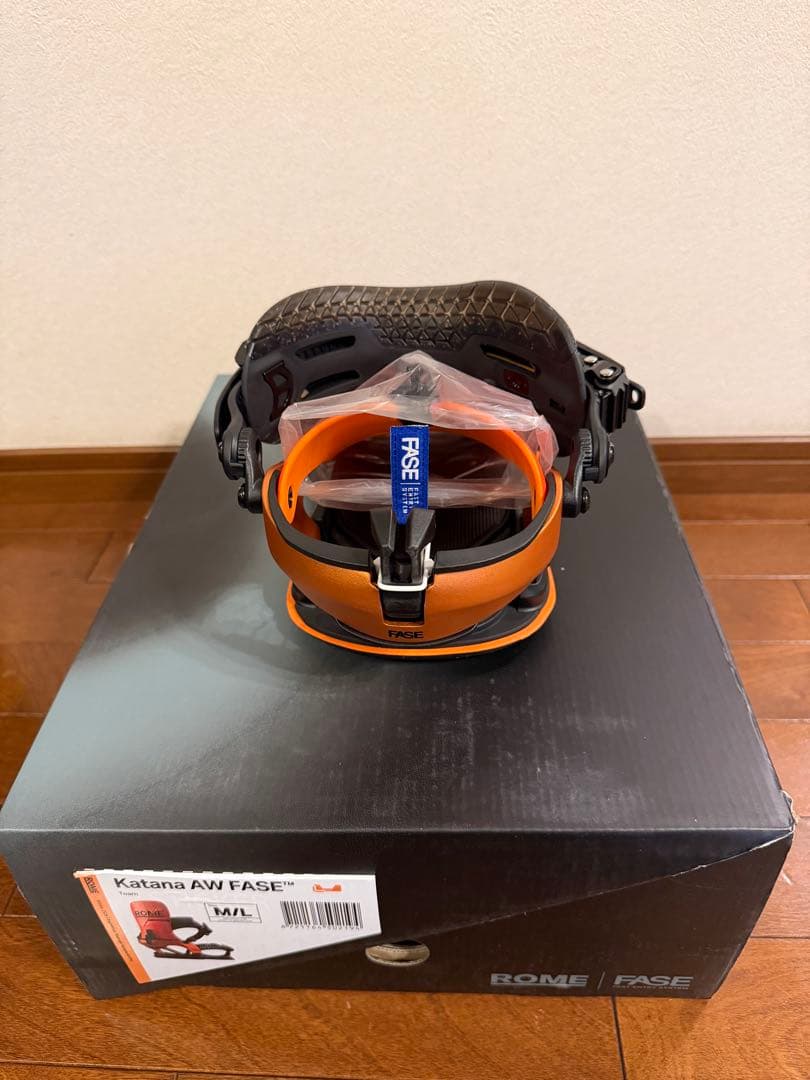 ROME KATANA AW FASE25〜26 M/L サイズ　オレンジ