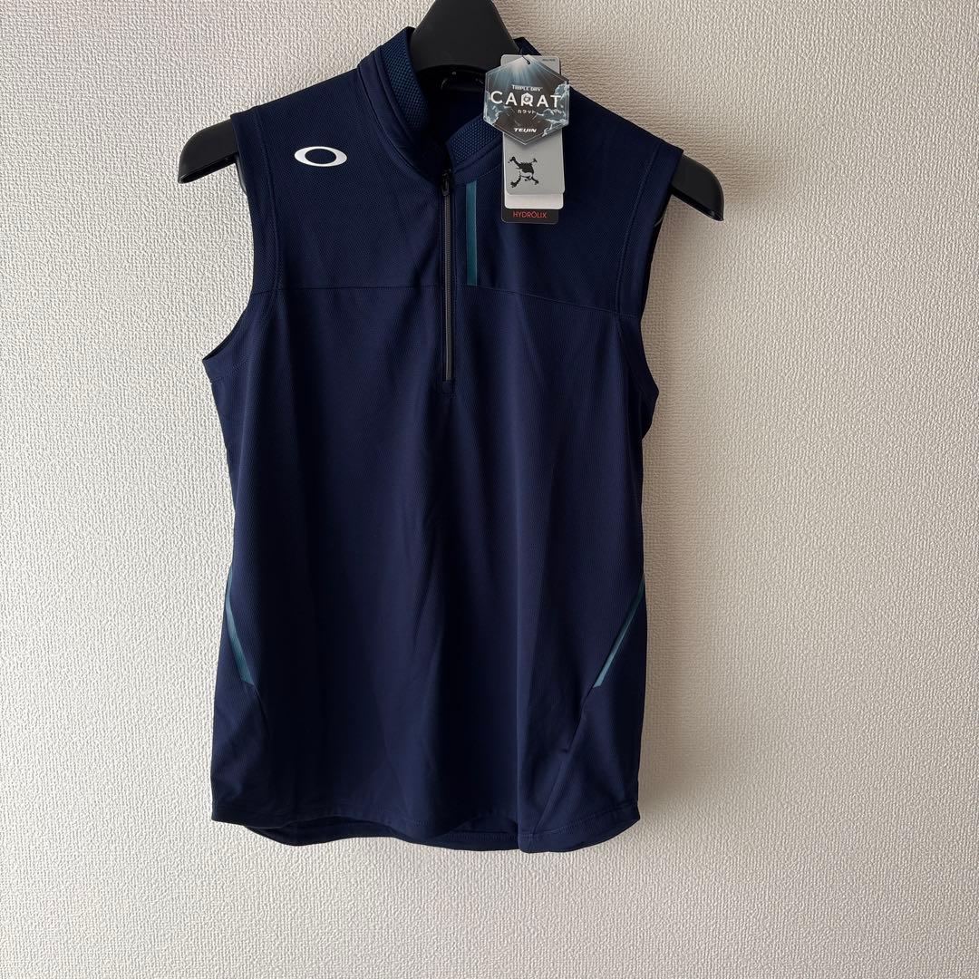 Lサイズ　新品定価25300円　オークリー　ゴルフ　レディース　セットアップ