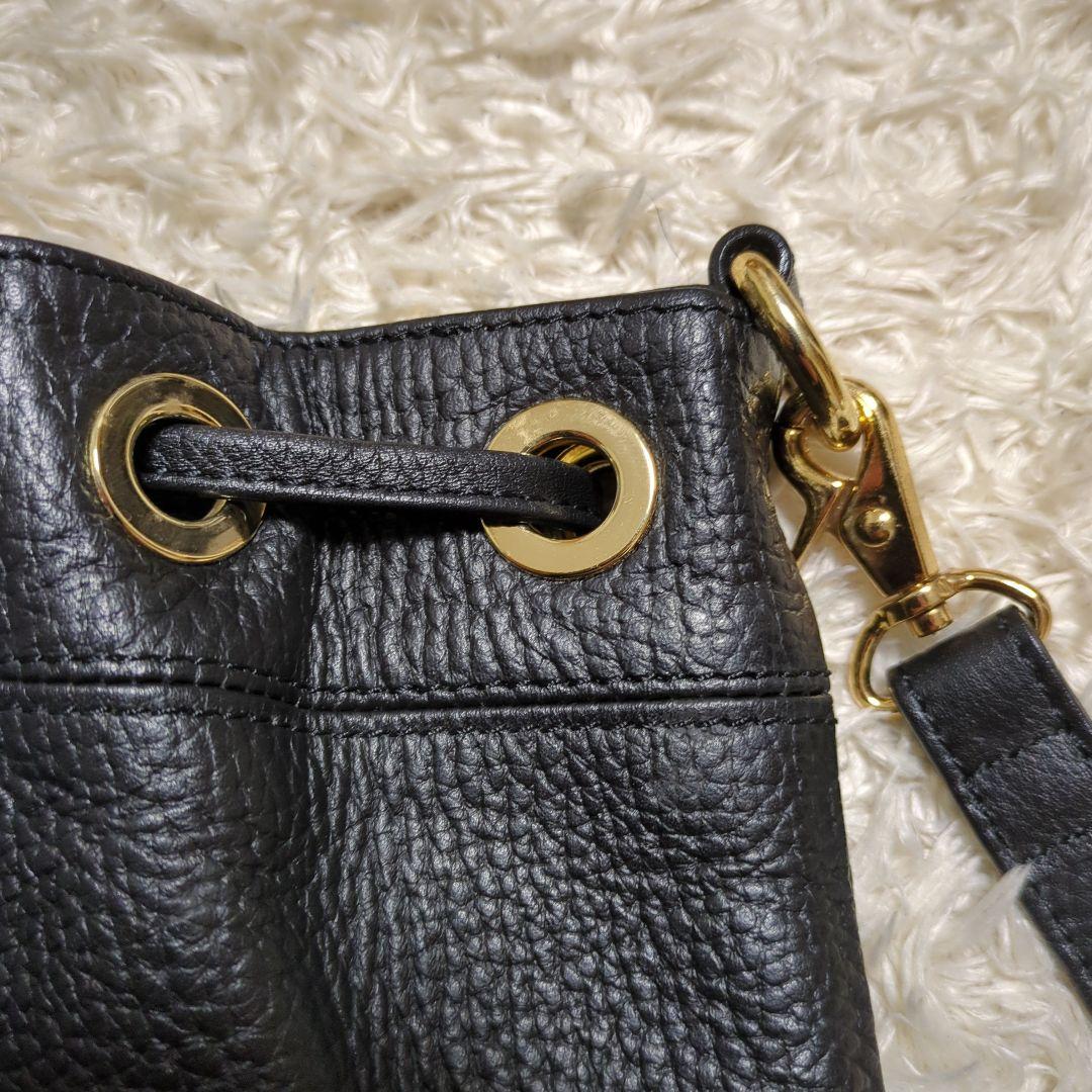 【美品】BURBERRY バーバリー 巾着 レザー 本革 リュック ブラック