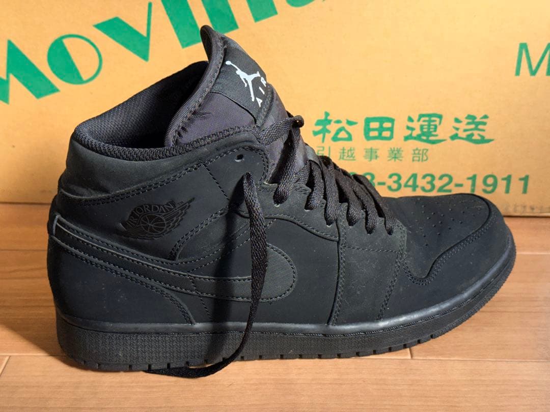 美品ナイキ エアジョーダン 1MID ブラック