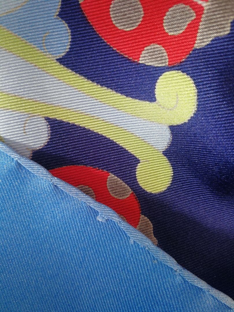 HERMES　エルメス　スカーフ　カレ90　てんとう虫