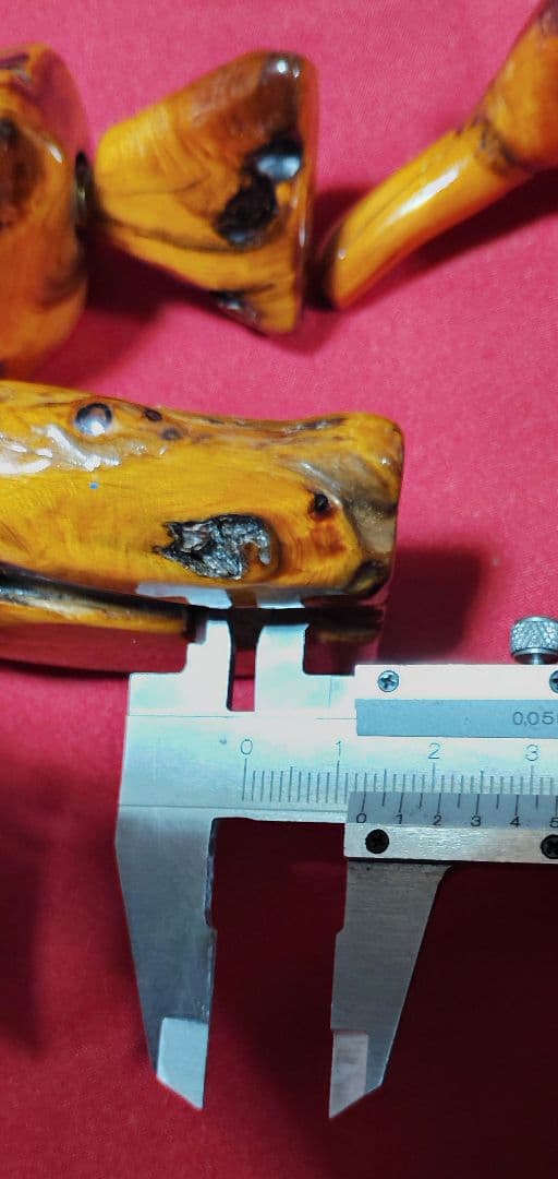 ヘラブナ釣り万力・希少杜松 万力・杜松竿枕・杜松玉置き・希少です139